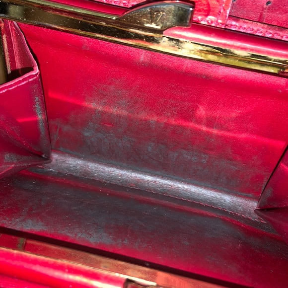 Louis Vuitton Portefeuille Viennois Red Vernis Kiss Lock Wallet with Box - Picture 10 of 16